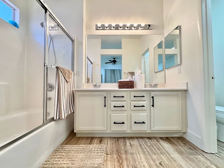 8852 Winter Sky Ave — Photo 19
