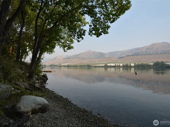 3710 Stayman Flats Road, Chelan, WA 98816