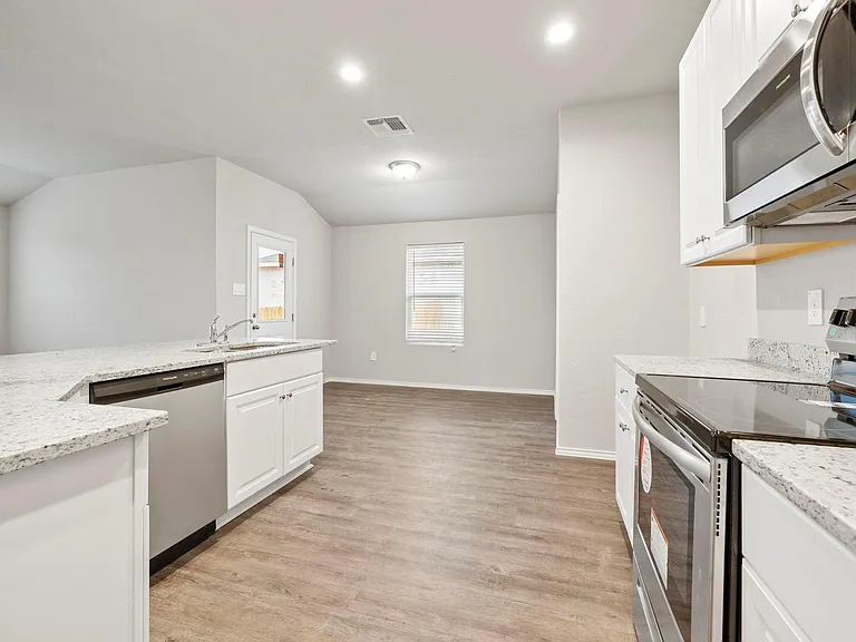 3209 Ridge Pl — Photo 4