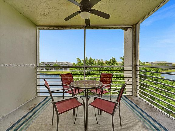 4th image of 9420 Poinciana Pl APT 414