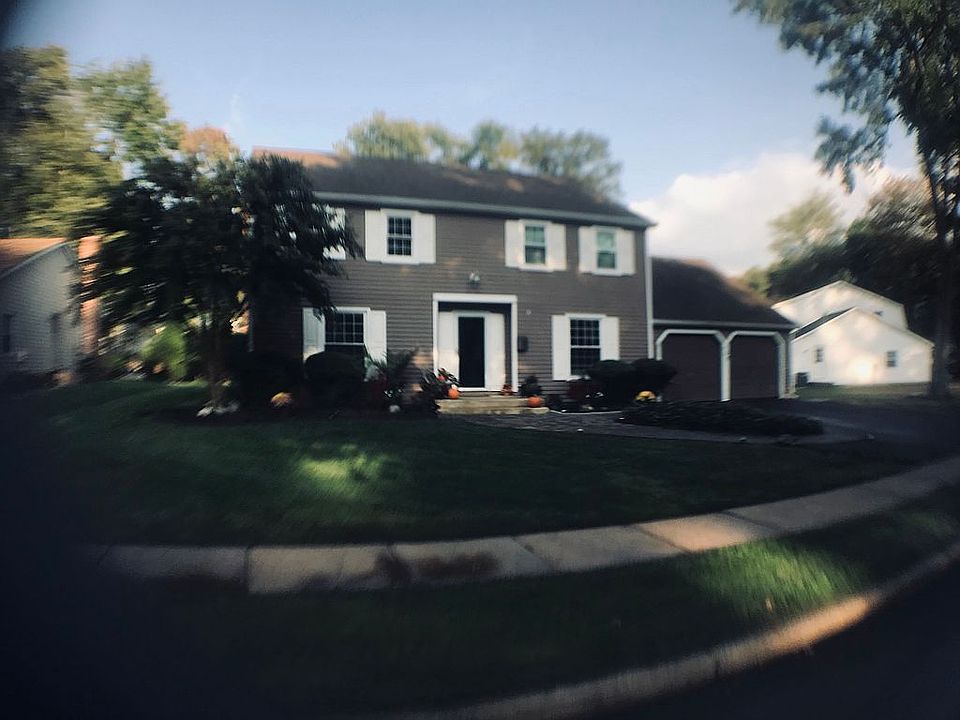 1st image of 509 Guyer Dr