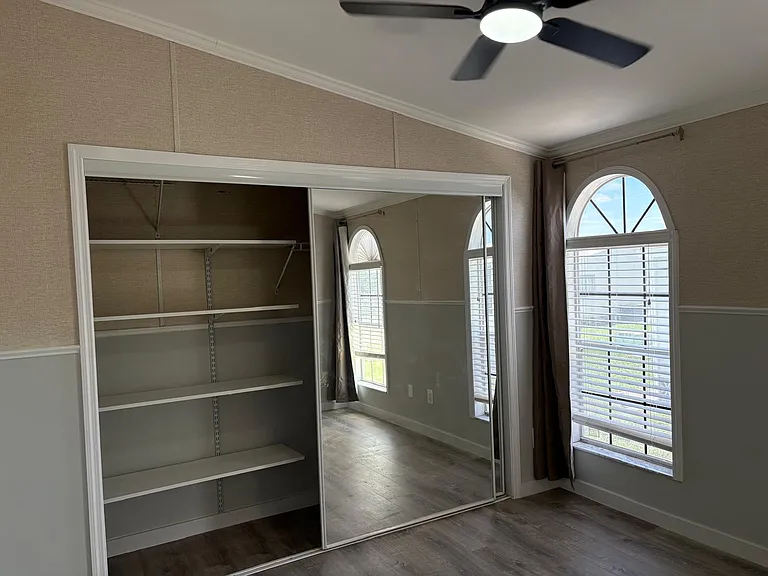 653 Los Altos — Photo 22