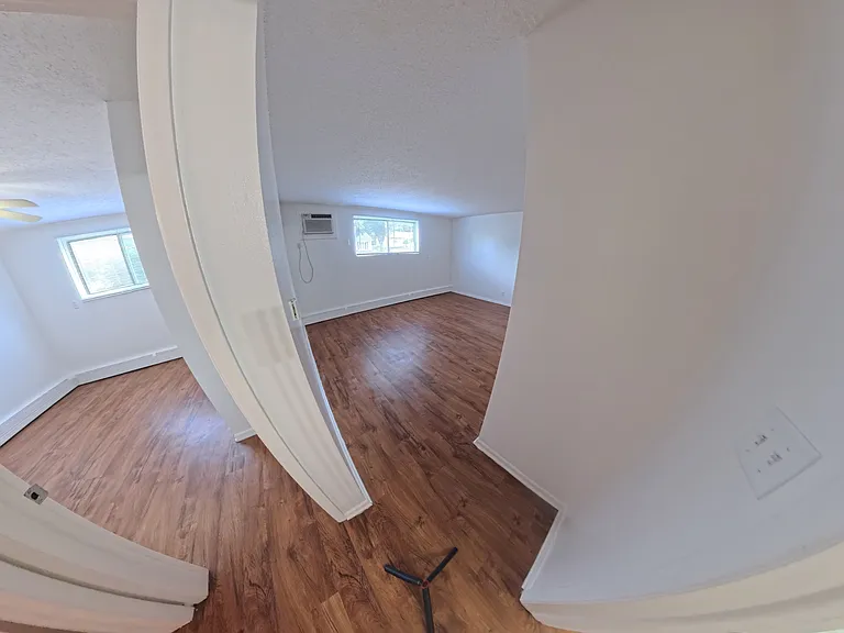 310 NW Chapel Dr #1 — Photo 5