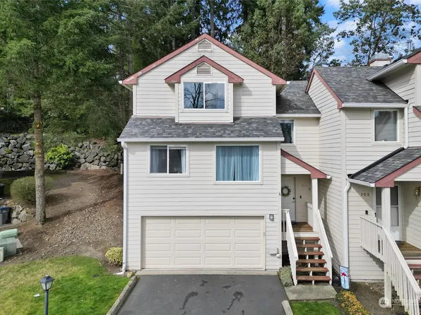 1325 NW Slate Lane #101, Silverdale, WA 98383