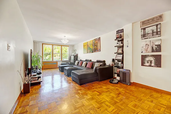 Sold by Ilite Realty Inc | media 3