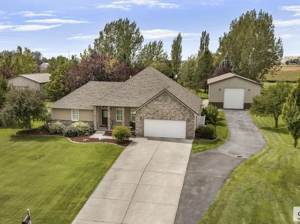 6248 S Foxrun Dr, Idaho Falls, ID 83402