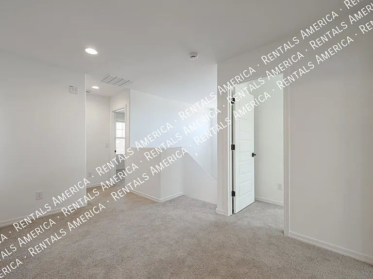 3768 N 99th Dr — Photo 18