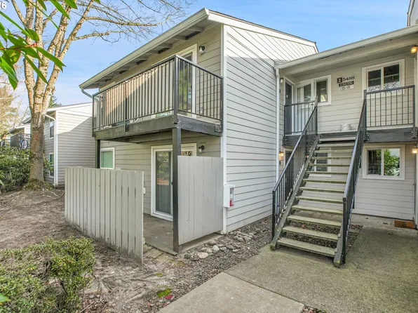 5488 SW Alger Ave APT 5, Beaverton, OR 97005