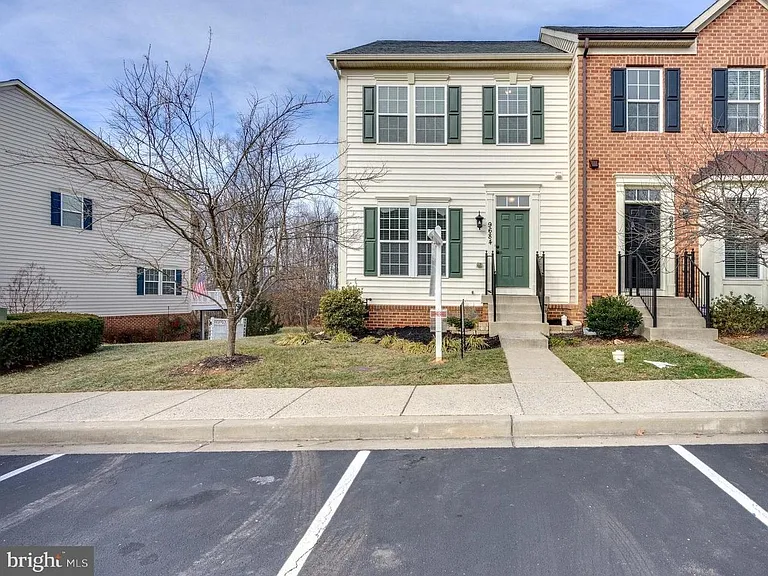 9684 Atterbury Ln — Photo 2