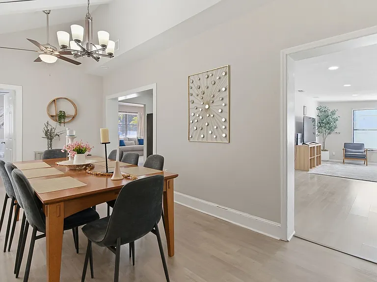 305 N Conrad Ave — Photo 15