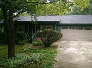 290 Amanda Ct, Stockbridge, GA 30281