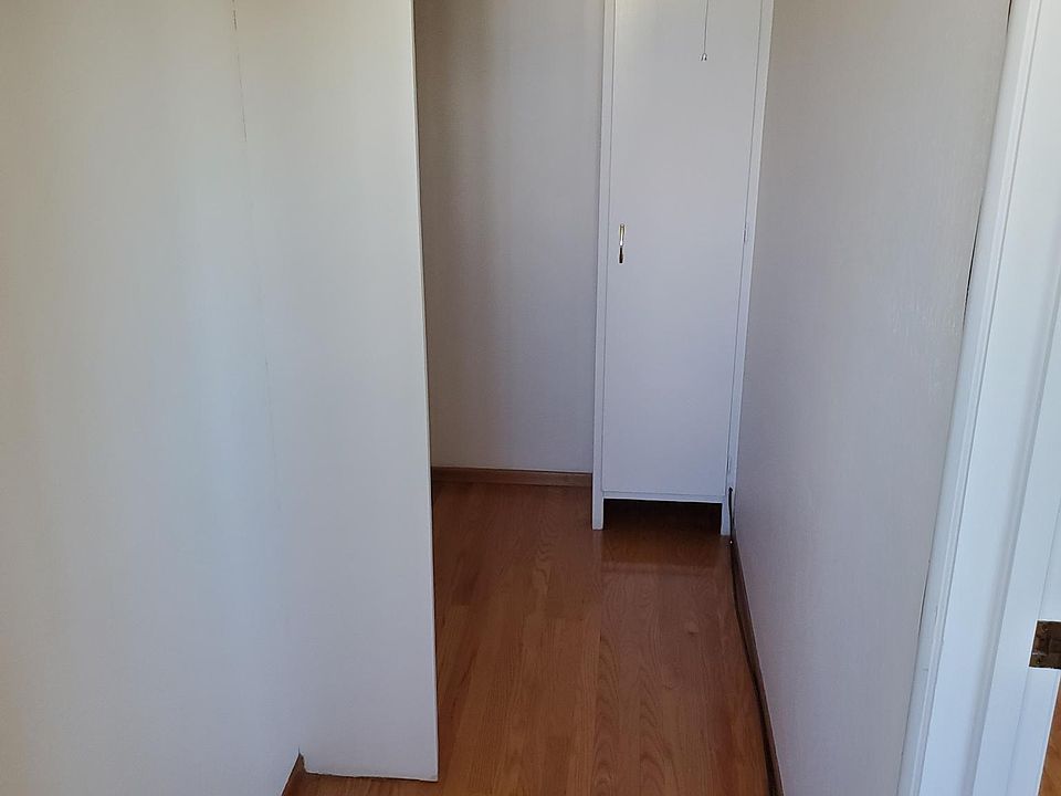 1st image of 1302 Hopkins Ave #14