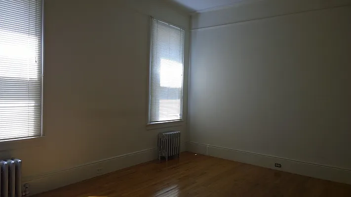 Rented by Realty Collective | media 35