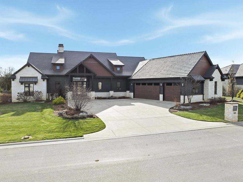 1st image of 1511 E Bluesage Ct