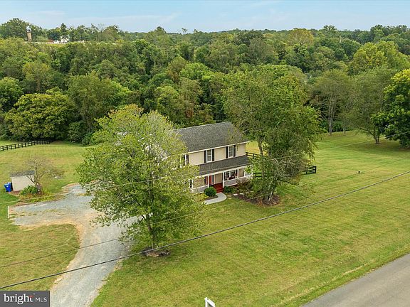 2nd image of 37770 Snickersville Tpke