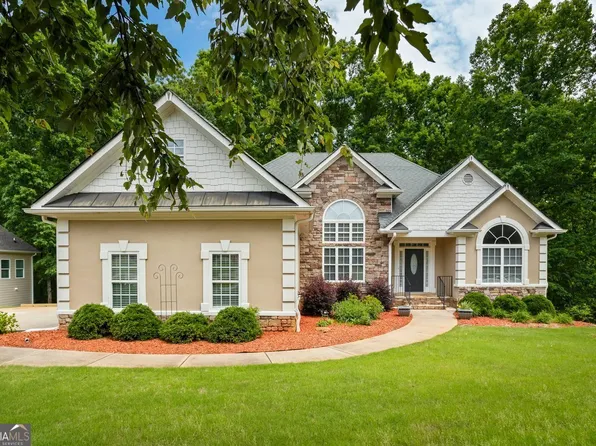 115 Blue Grass Way, Oxford, GA 30054