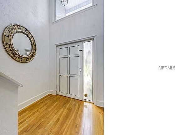 4th image of 9729 Tiffany Oaks Ln
