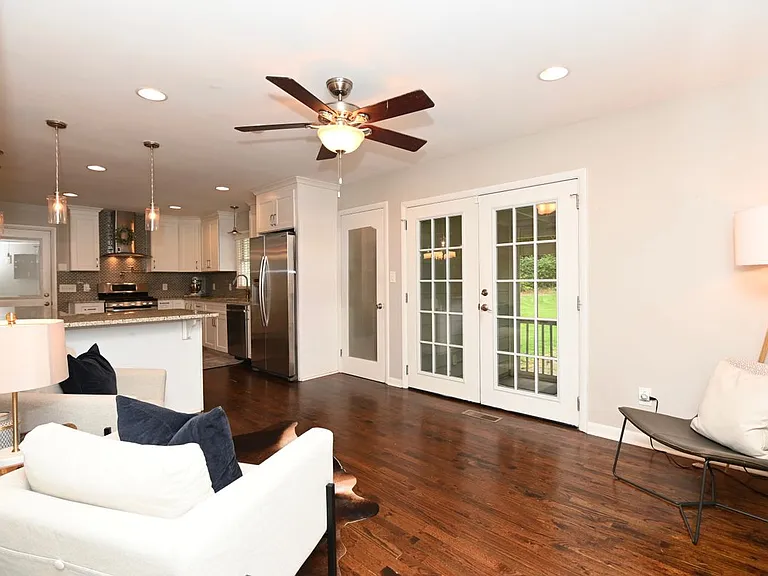 2260 Pinecliff Dr NE — Photo 7