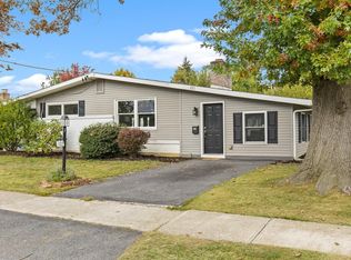 107 E Clearview Dr, Camp Hill, PA 17011