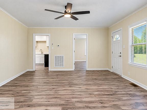 3rd image of 1613 Blair Loop Rd