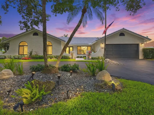 10945 SW 1st Ct, Coral Springs, FL 33071