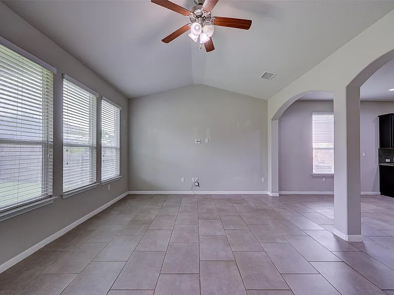 126 Screech Owl Dr — Photo 15