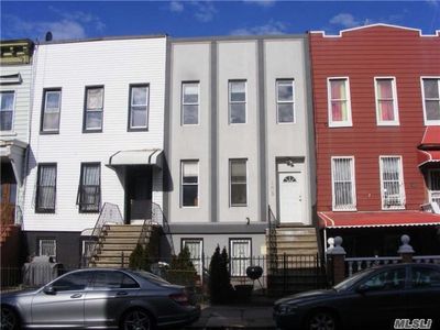 105 Cooper St, Brooklyn, NY, 11207