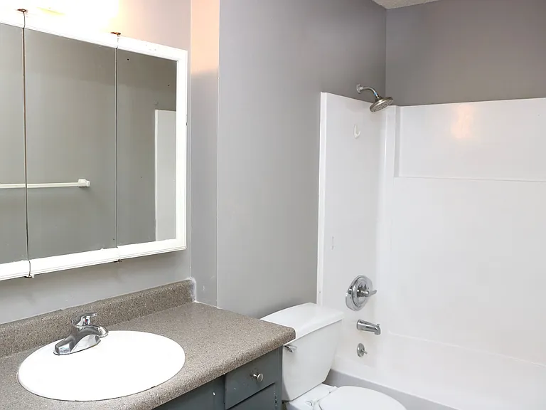 8201 Spring Valley Rd — Photo 5