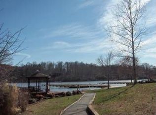 5607 Hickory Tree Ln, Mineral, VA 23117