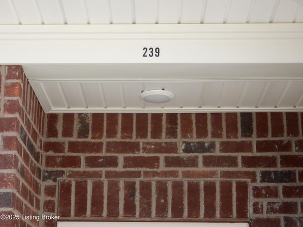 239 Bullitt Creek Dr #12, Shepherdsville, KY 40165