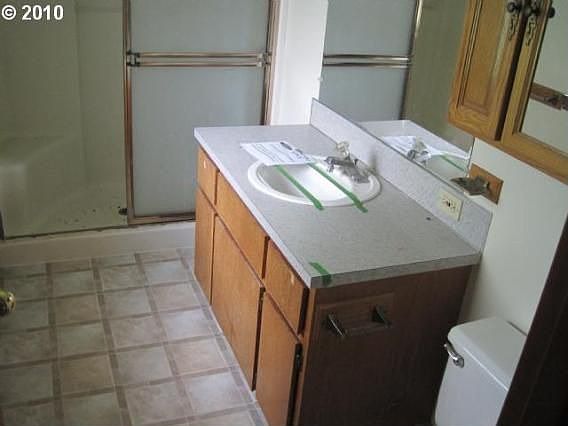 5th image of 1711 NE 97th St