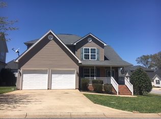 200 Downs Rd, Greenville, SC 29617