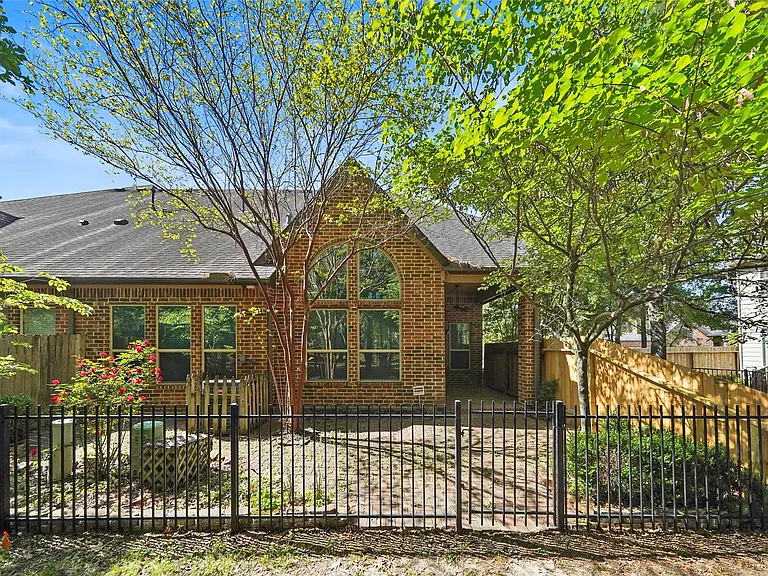 12419 Tyler Springs Ln — Photo 24