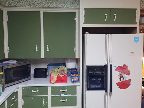 5th image of 1201 Trinity St