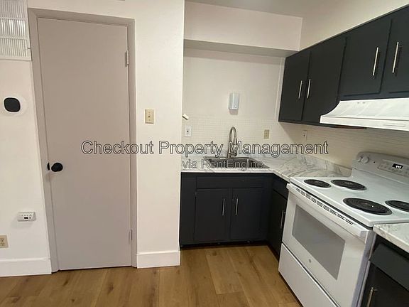 2nd image of 3741 Morgan Ford Rd #G