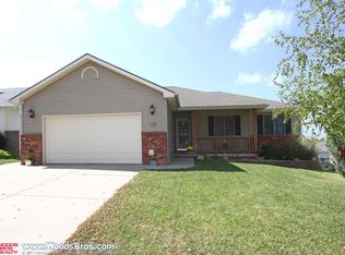 1935 SW 34th St, Lincoln, NE 68522