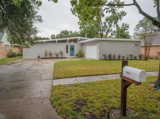 12174 Westleigh Dr, Houston, TX 77077