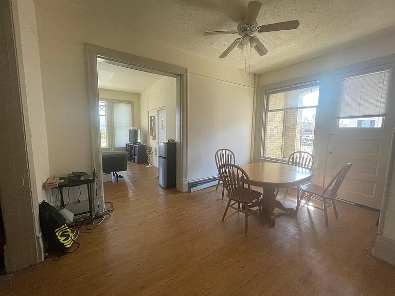 1305 N Milwaukee St — Photo 5