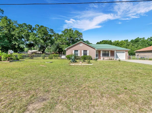 1232 Mapoles St, Crestview, FL 32536