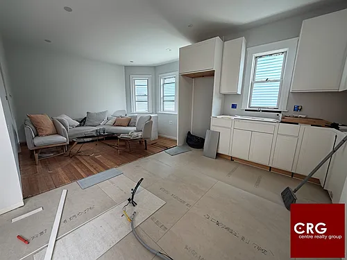54 Tremont St Photo 1