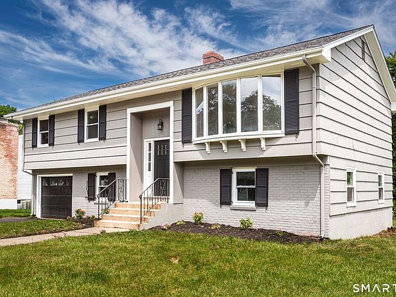 4th image of 105 Ursini Drive