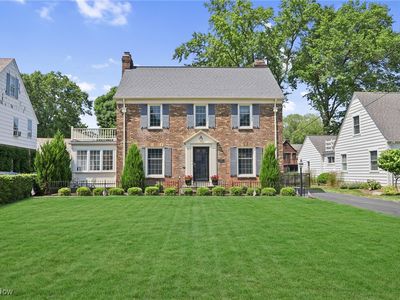 21702 Lake Rd, Rocky River, OH, 44116