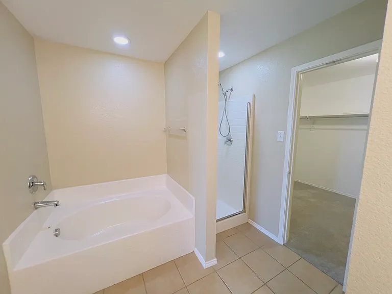 1210 Antoinette Dr — Photo 13