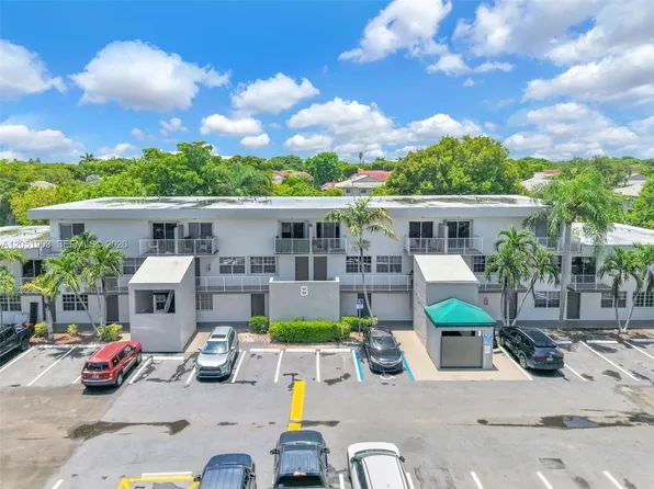 7510 SW 152nd Ave APT B107, Miami, FL 33193