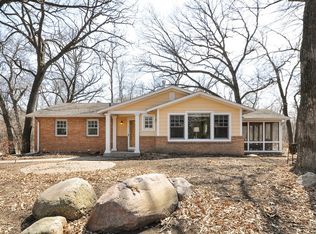 2318 Linner Rd, Wayzata, MN 55391