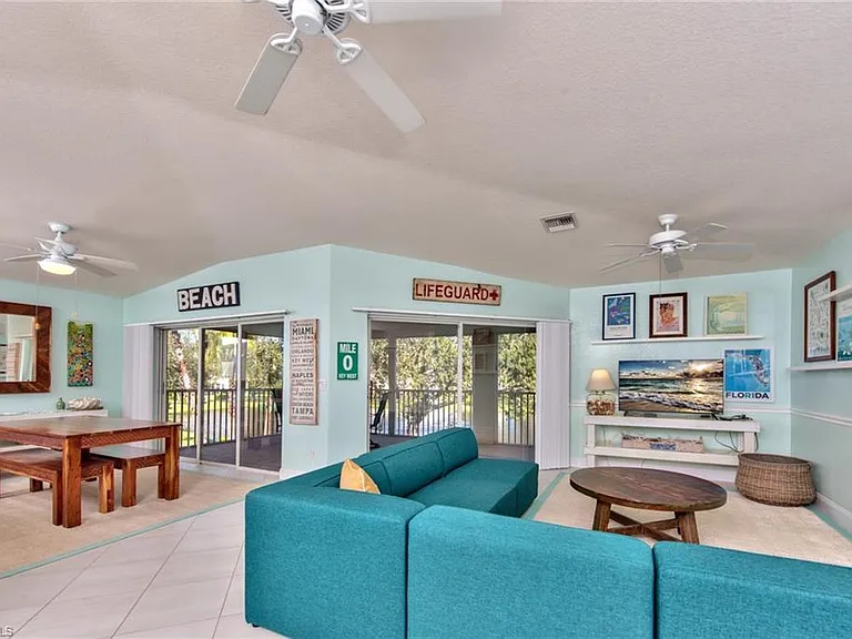 1100 Diamond Cir #1104 — Photo 2