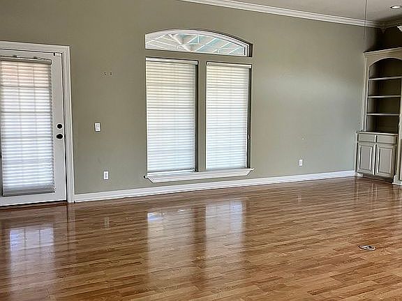 Family Room/Den