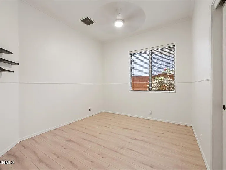 22503 N 76th Pl — Photo 16