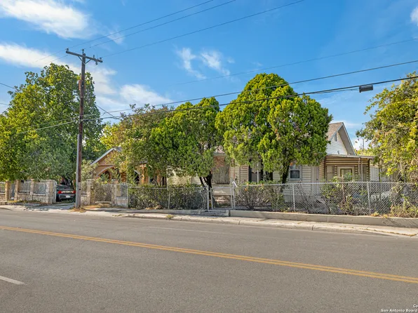 3523 W Martin, San Antonio, TX 78207