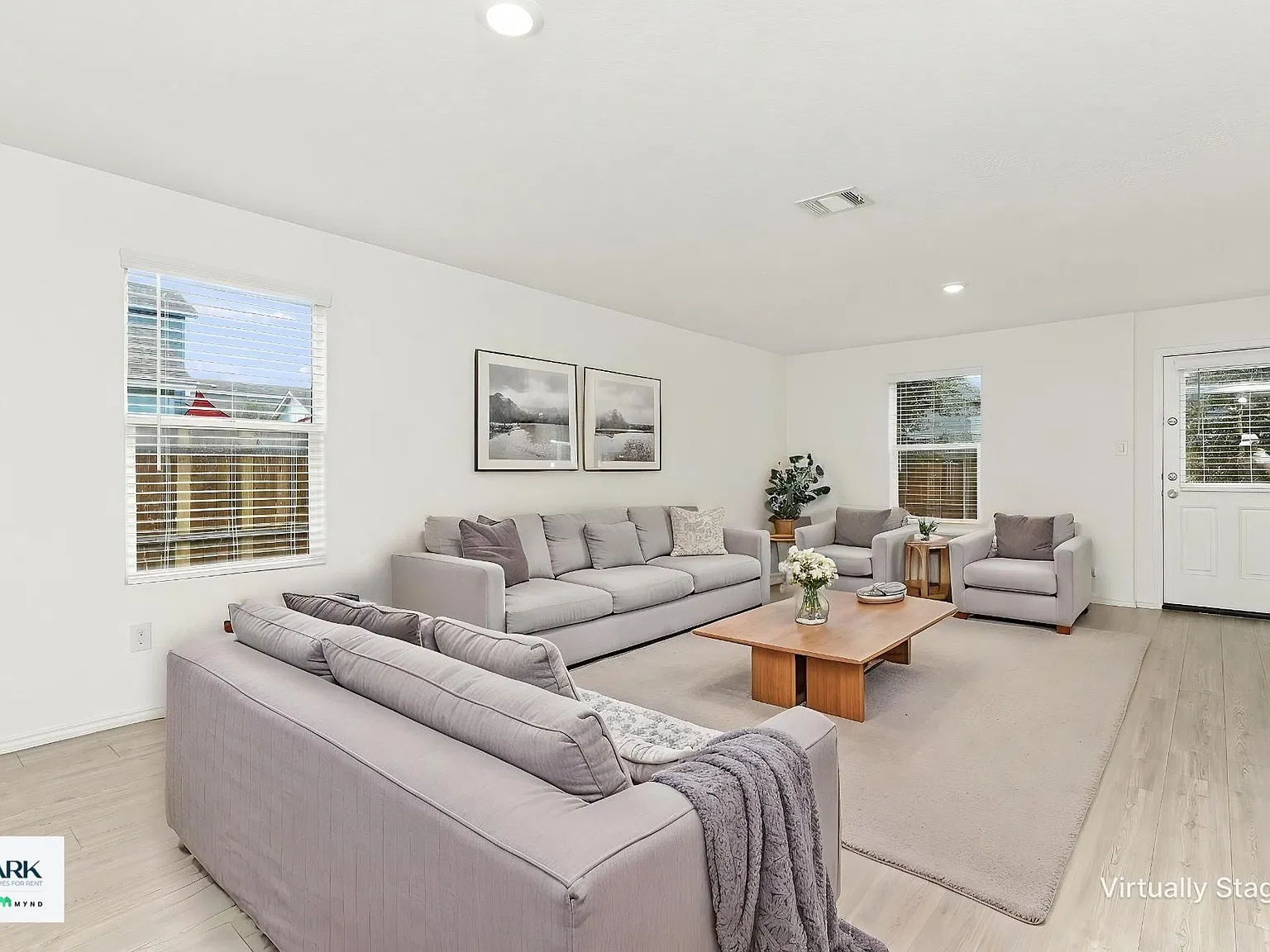 3 bed, 2.0 bath, 1360 sqft, $1,210 — Photo 2